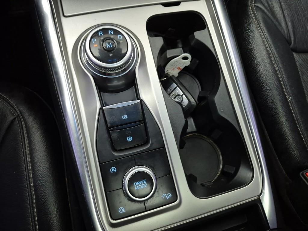 Ford Explorer - Vista 8