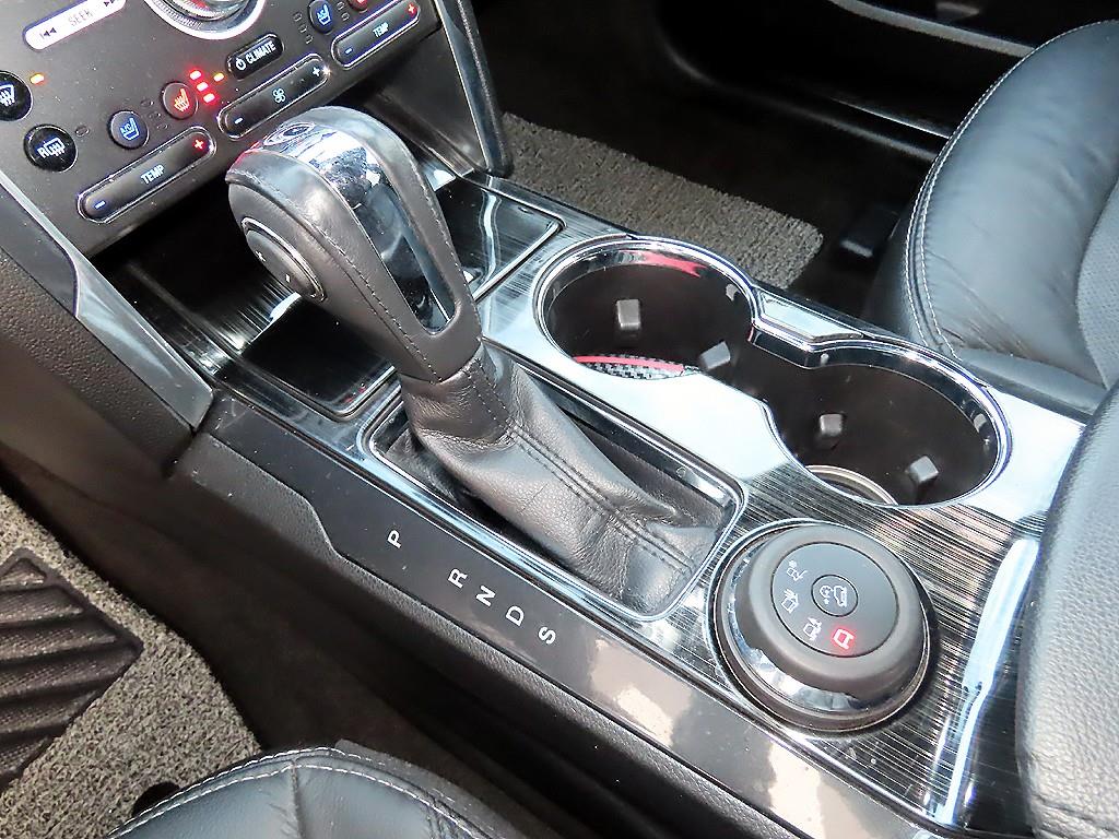 Ford Explorer - Vista 10