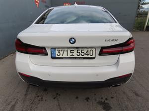 BMW 5 Series - Vista 10