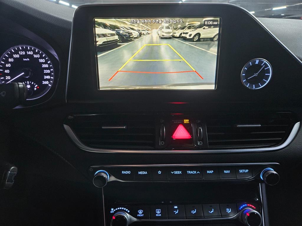 HYUNDAI Grandeur - Vista 10