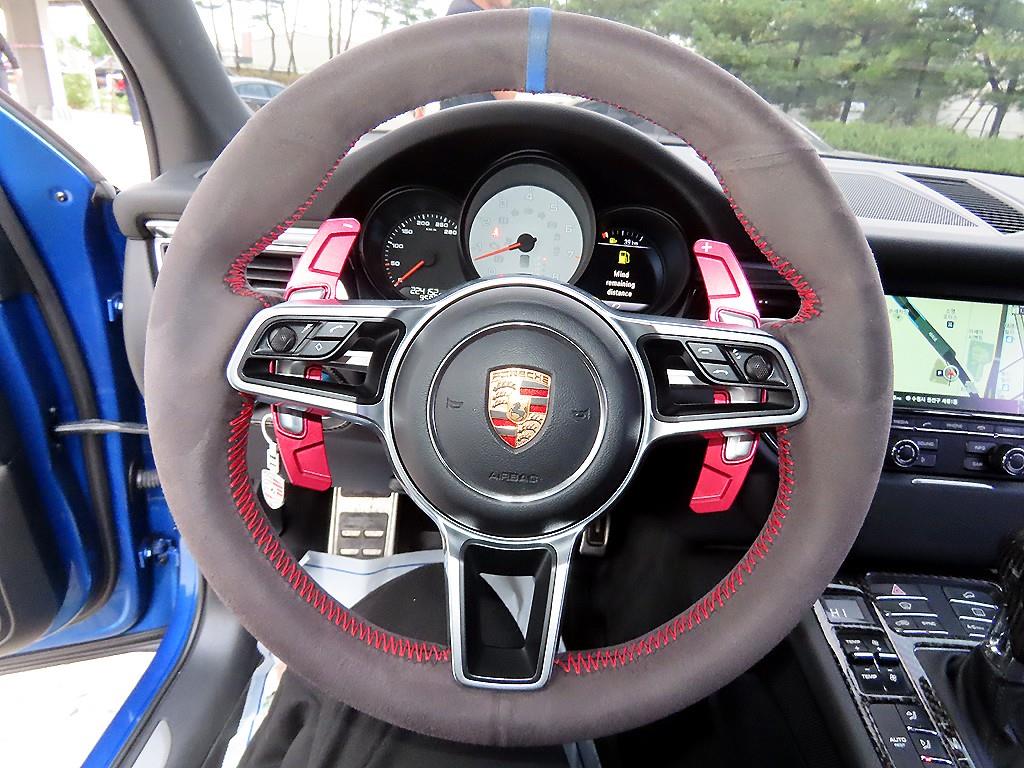 Porsche Macan - Vista 8