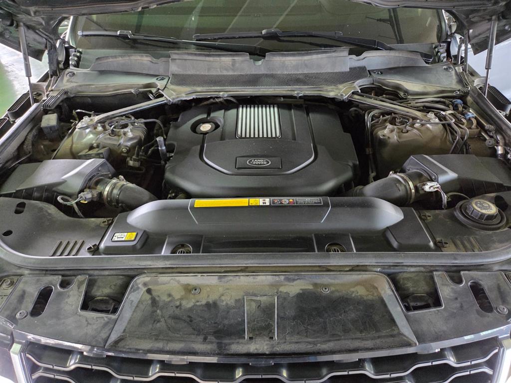 Land Rover Range Rover Sports 2019 Gris - Importación desde Corea - HF Imports Iquique - Foto 18