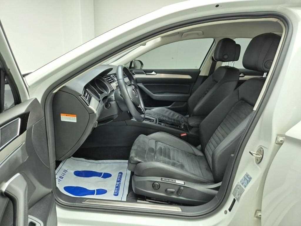 Volkswagen Passat - Vista 11