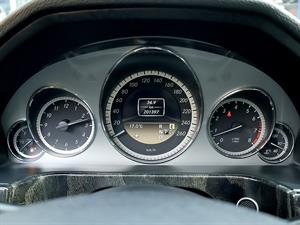 Mercedes Benz E class - Vista 12