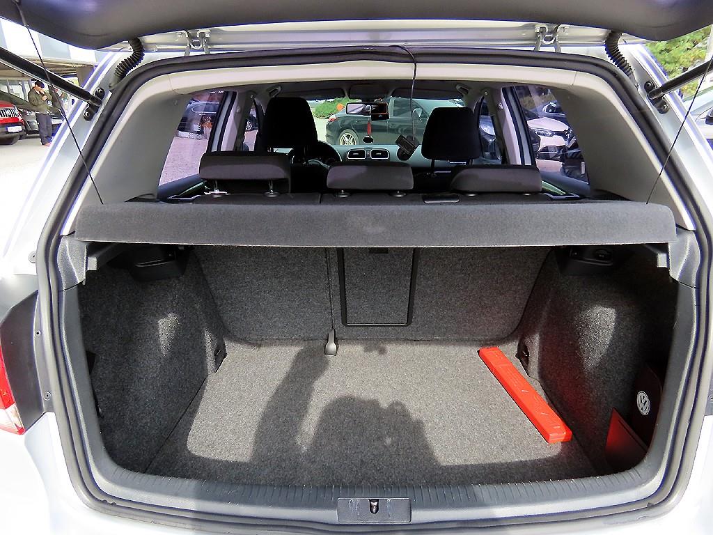 Volkswagen Golf 2011 Plateado - Importación desde Corea - HF Imports Iquique - Foto 18