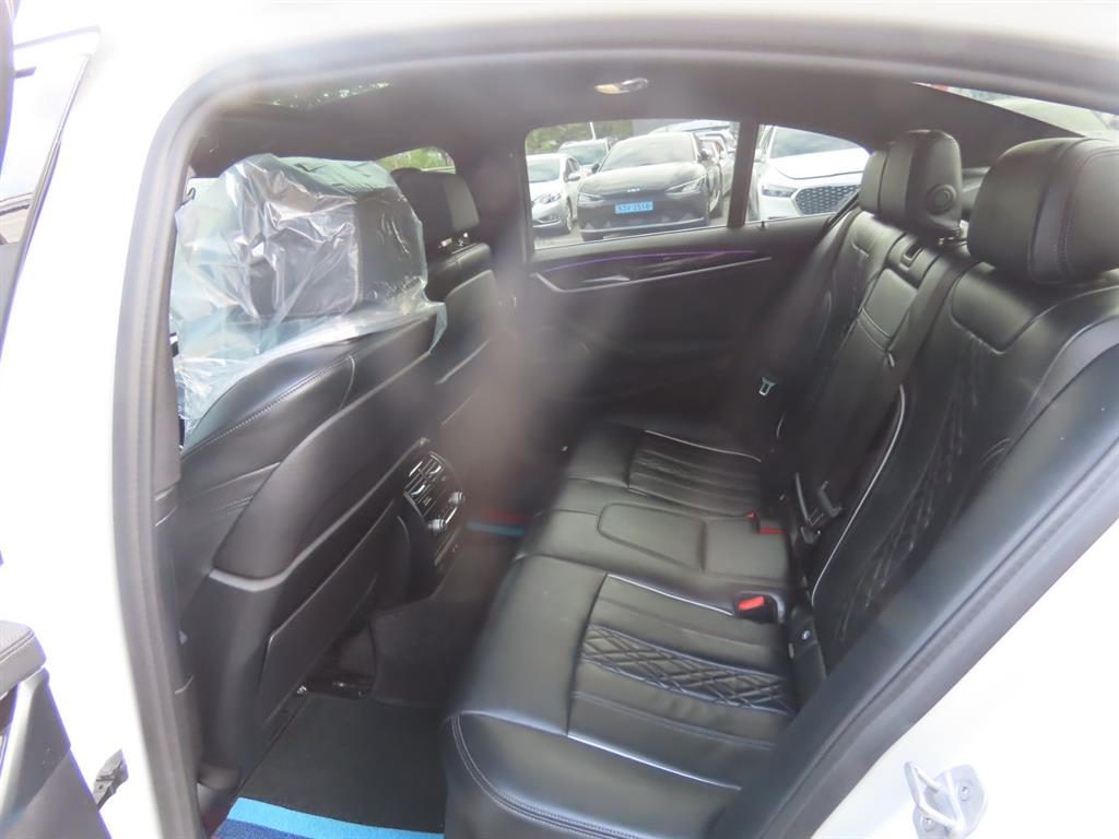 BMW 5 Series 2021 Blanco - Importación desde Corea - HF Imports Iquique - Foto 7