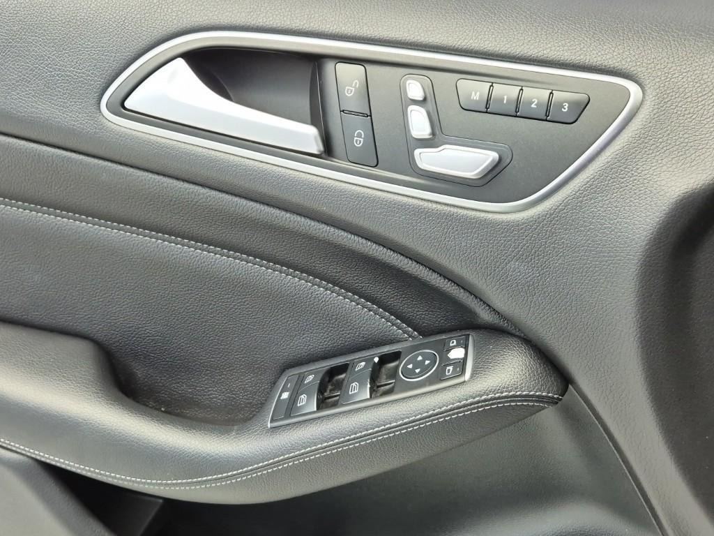 Mercedes Benz B Class (MY B) 2016 Gris - Importación desde Corea - HF Imports Iquique - Foto 17