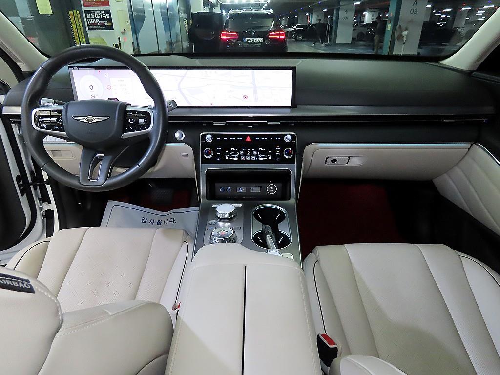 Genesis GV80 - Vista 10