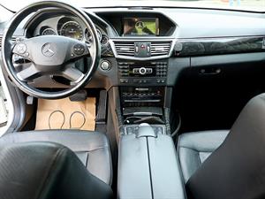 Mercedes Benz E class - Vista 10