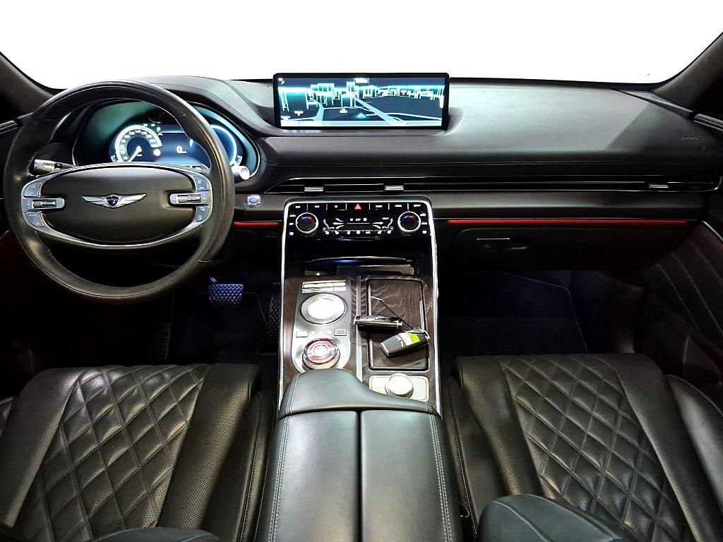 Genesis GV80 - Vista 9