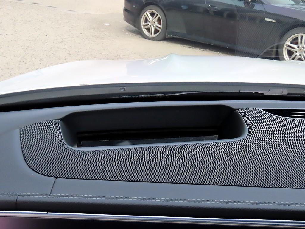 Mercedes Benz GLE Class - Vista 10