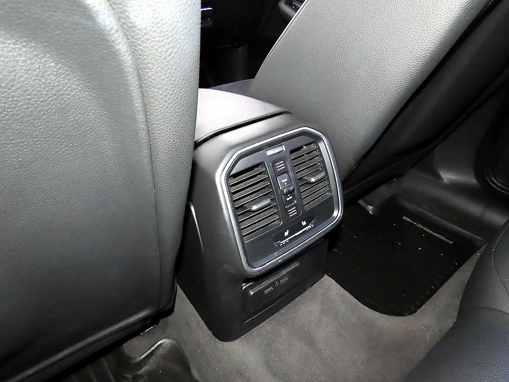 Porsche Macan 2015 Azul - Importación desde Corea - HF Imports Iquique - Foto 16