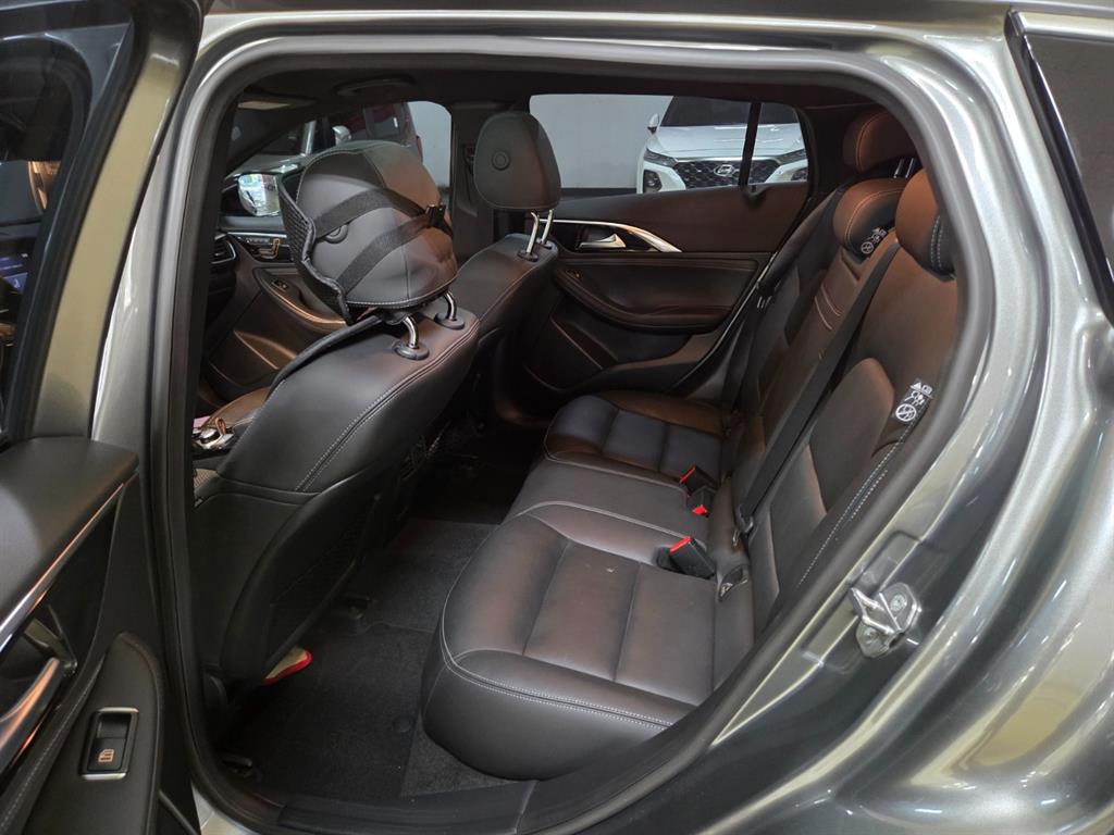 Infiniti Q - Vista 7