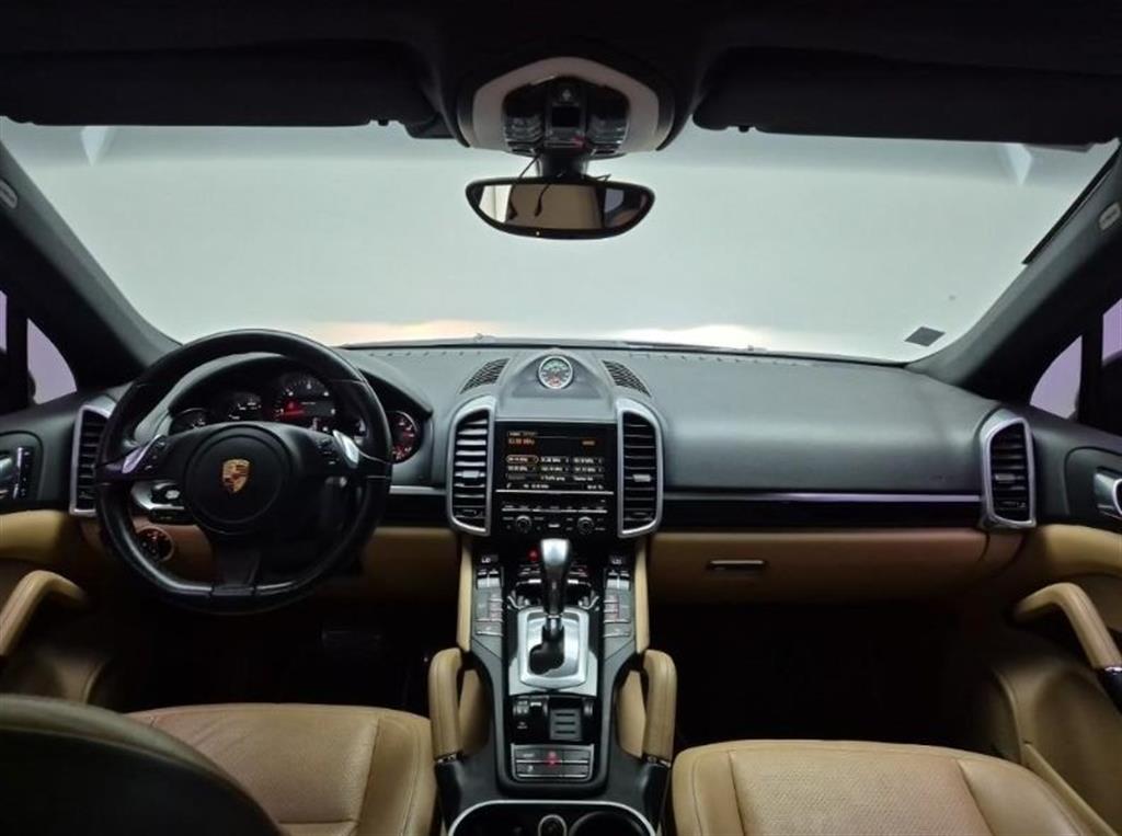 Porsche Cayenne - Vista 7
