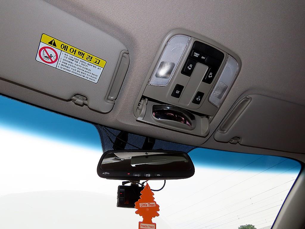 KIA Carnival 2016 Blanco - Importación desde Corea - HF Imports Iquique - Foto 16