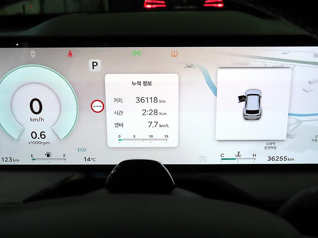 Genesis GV80 - Vista 9