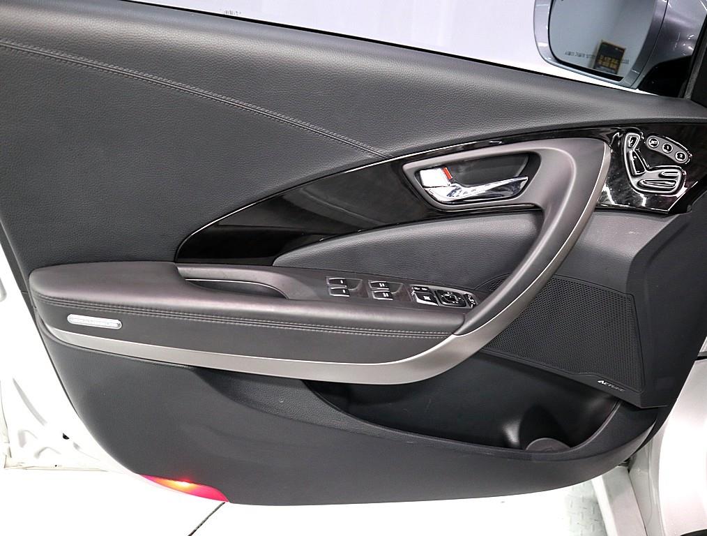 HYUNDAI Grandeur 2015 Plateado - Importación desde Corea - HF Imports Iquique - Foto 16