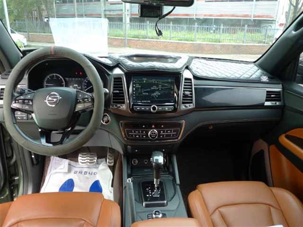 Ssangyong Rexton - Vista 7