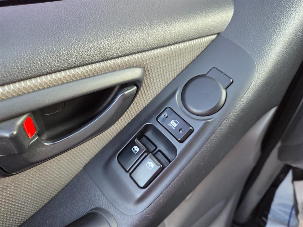 HYUNDAI Starex 2011 Blanco - Importación desde Corea - HF Imports Iquique - Foto 14