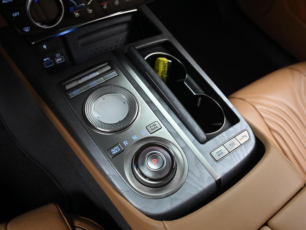 Genesis G80 - Vista 9