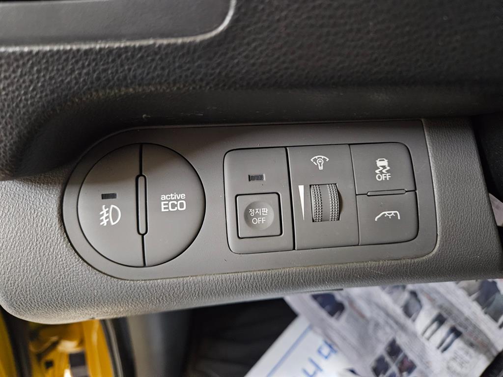 HYUNDAI Starex - Vista 8