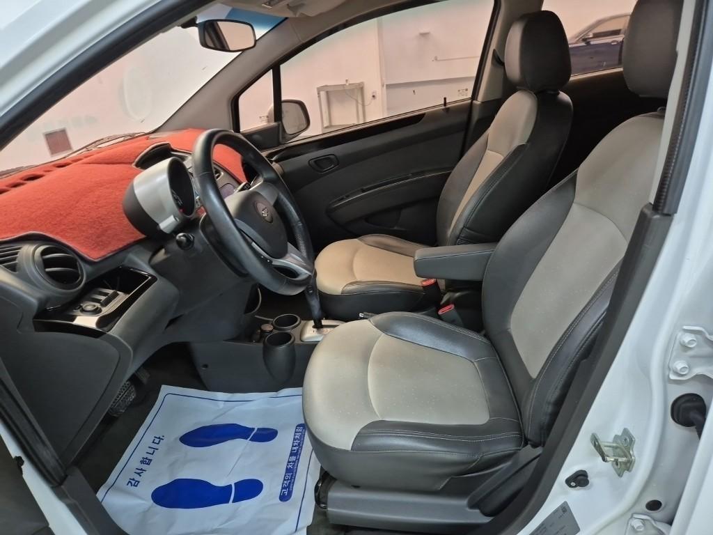 Chevrolet Spark - Vista 11