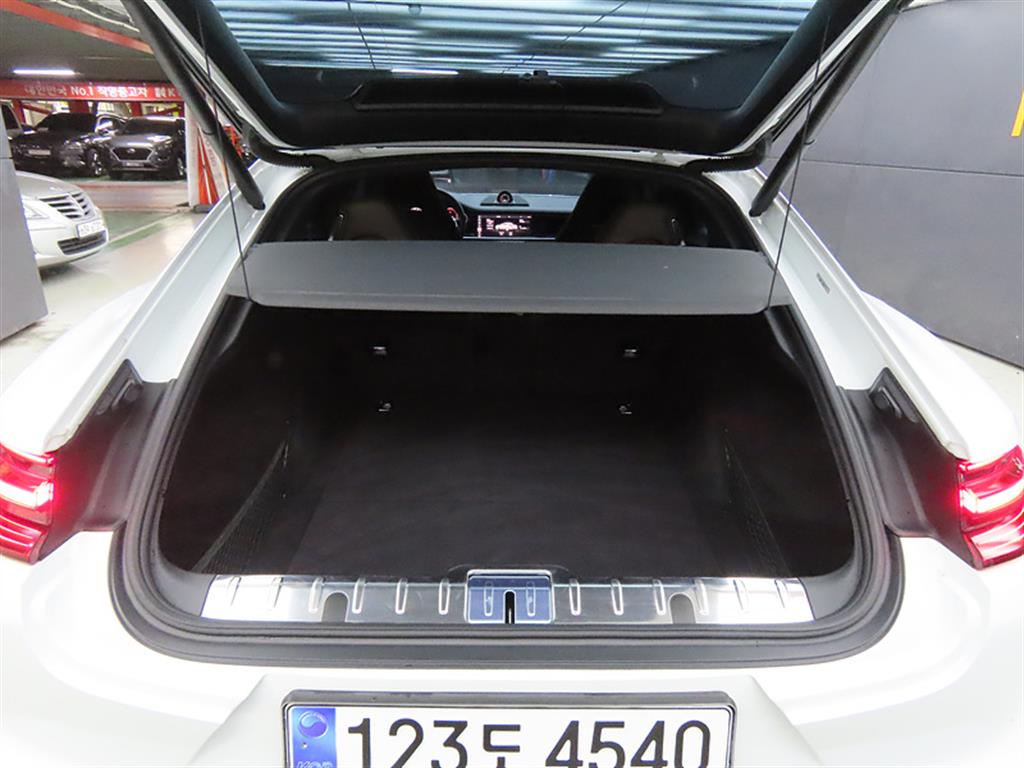 Porsche Panamera 2020 Blanco - Importación desde Corea - HF Imports Iquique - Foto 18