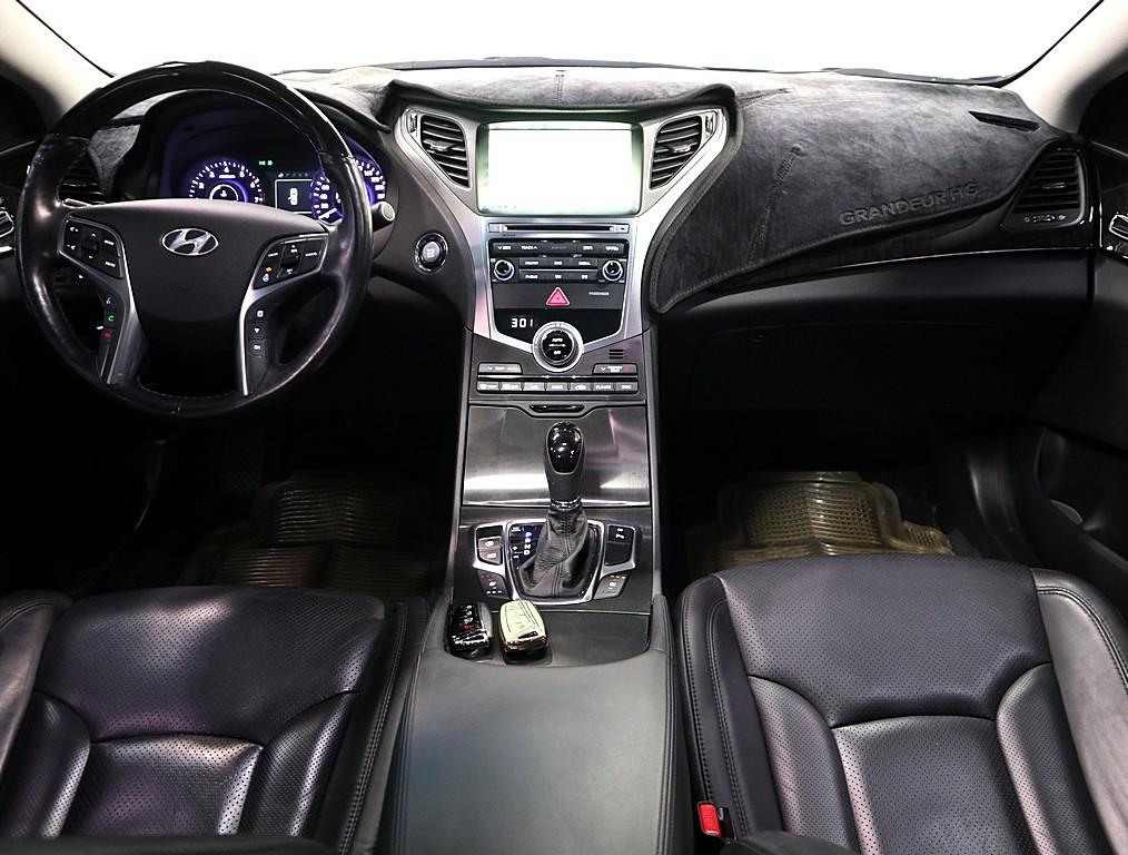 HYUNDAI Grandeur - Vista 10