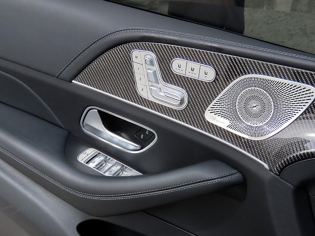 Mercedes Benz GLE Class - Vista 12