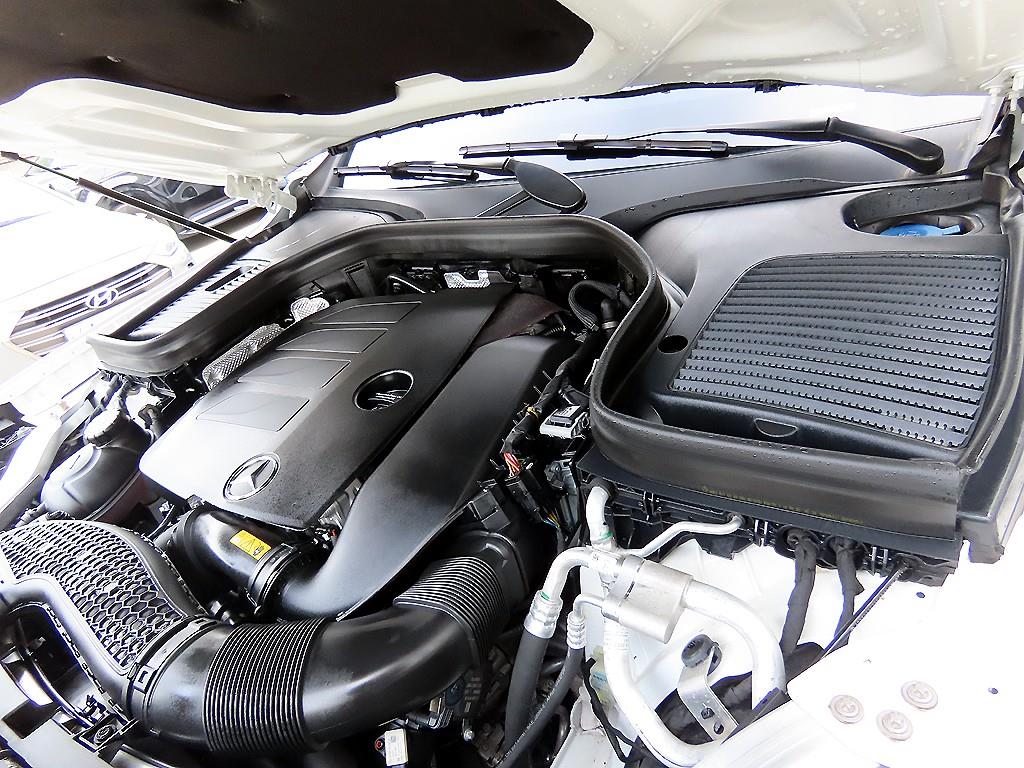 Mercedes Benz GLC Class 2023 - Importación desde Corea - HF Imports Iquique - Foto 19