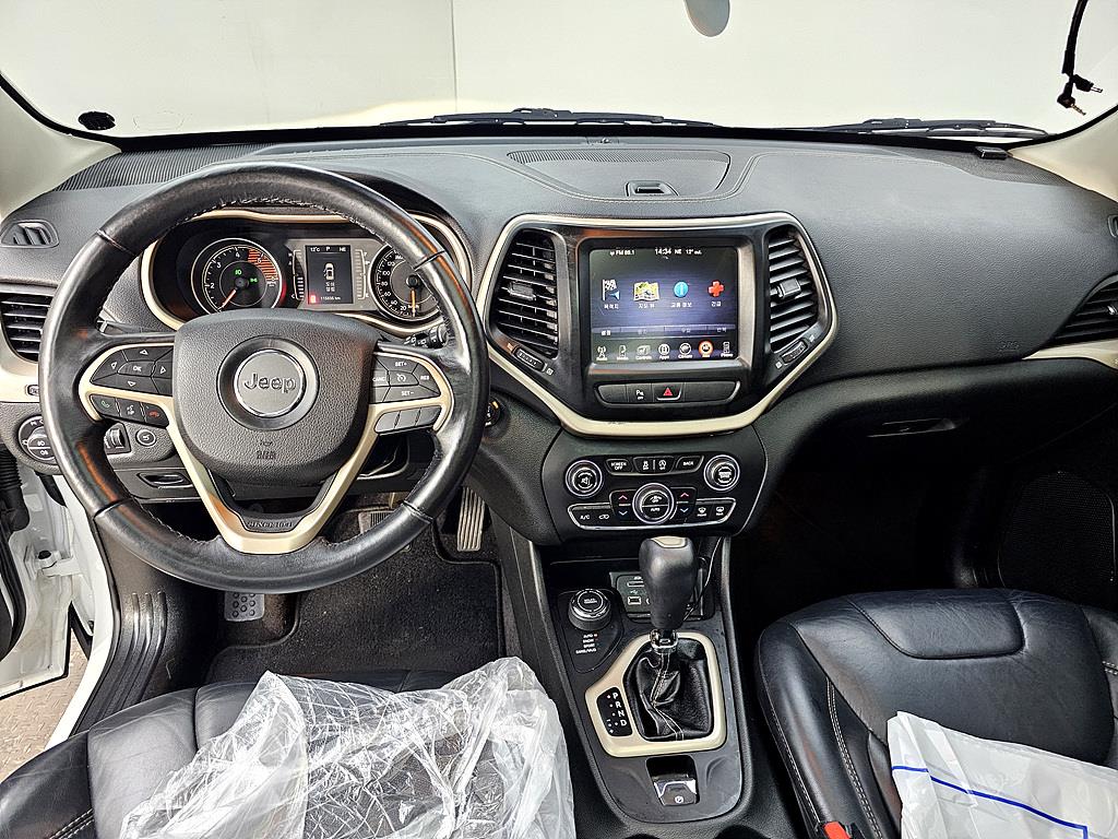 Jeep Cherokee - Vista 5