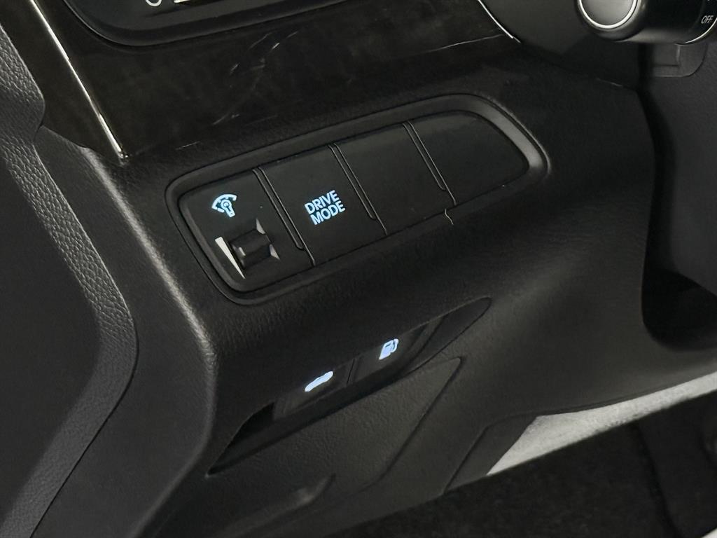 HYUNDAI Grandeur - Vista 10