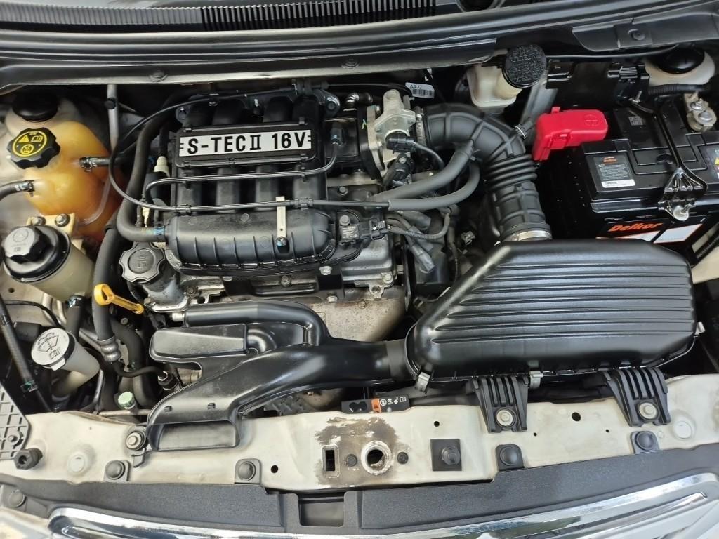 Chevrolet Spark - Vista 5