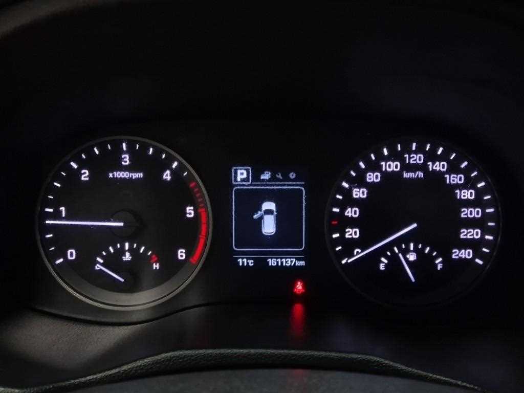 HYUNDAI Tucson - Vista 6