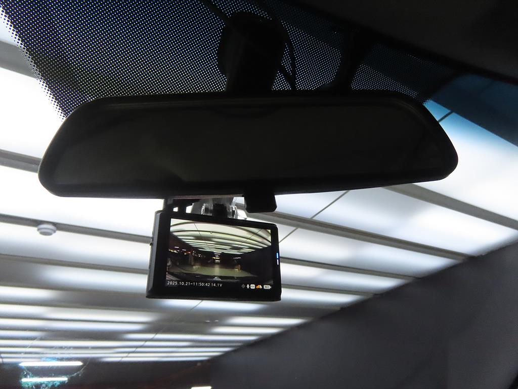 Ssangyong Tivoli - Vista 12