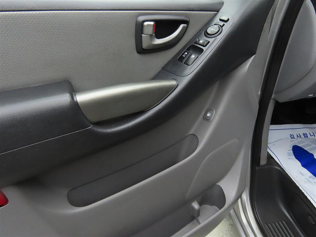 HYUNDAI Starex - Vista 12