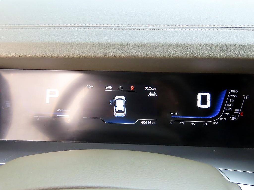 Ssangyong Torres - Vista 9