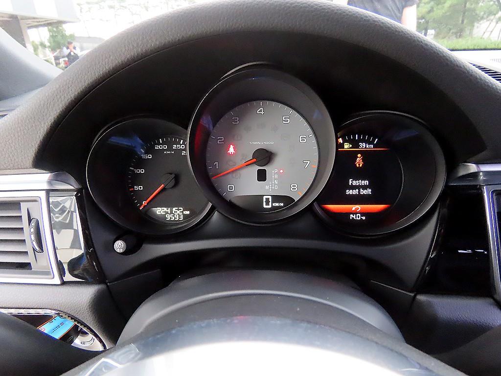 Porsche Macan - Vista 9