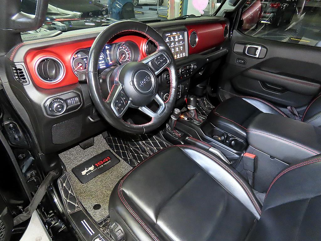 Jeep Wrangler - Vista 10