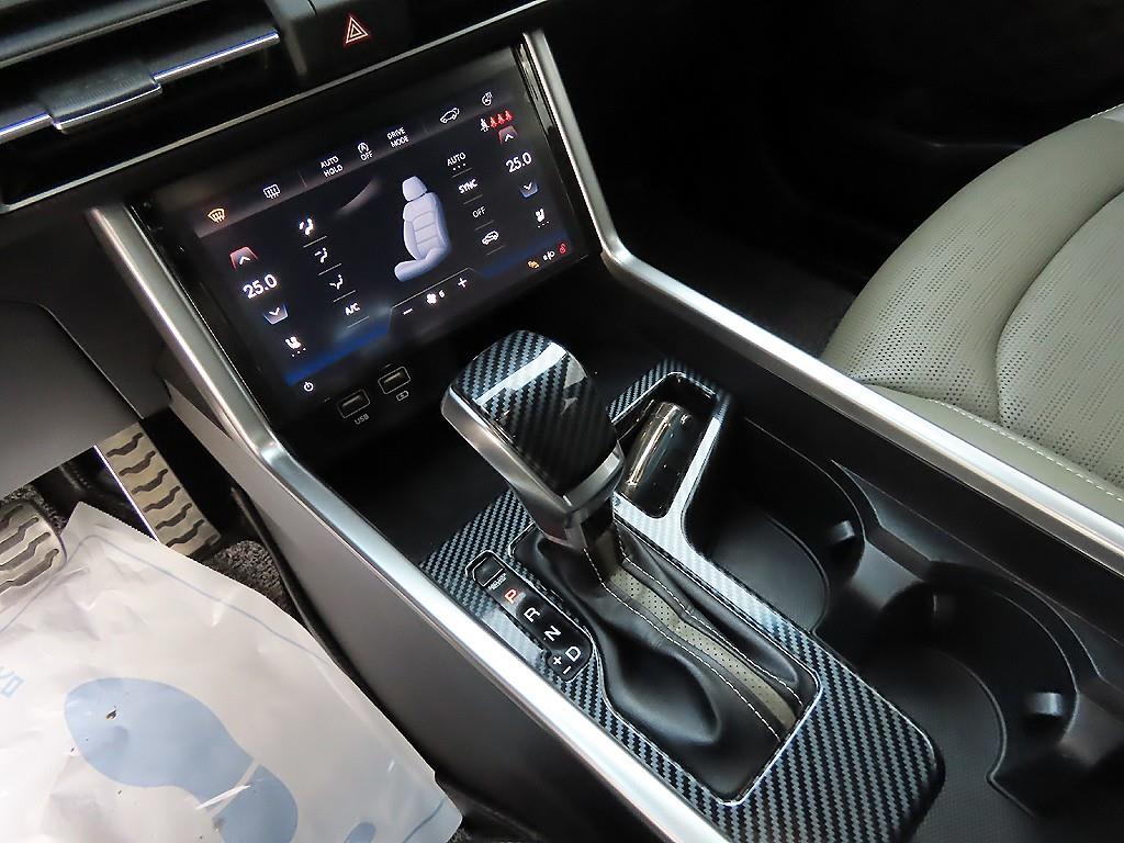 Ssangyong Torres - Vista 10