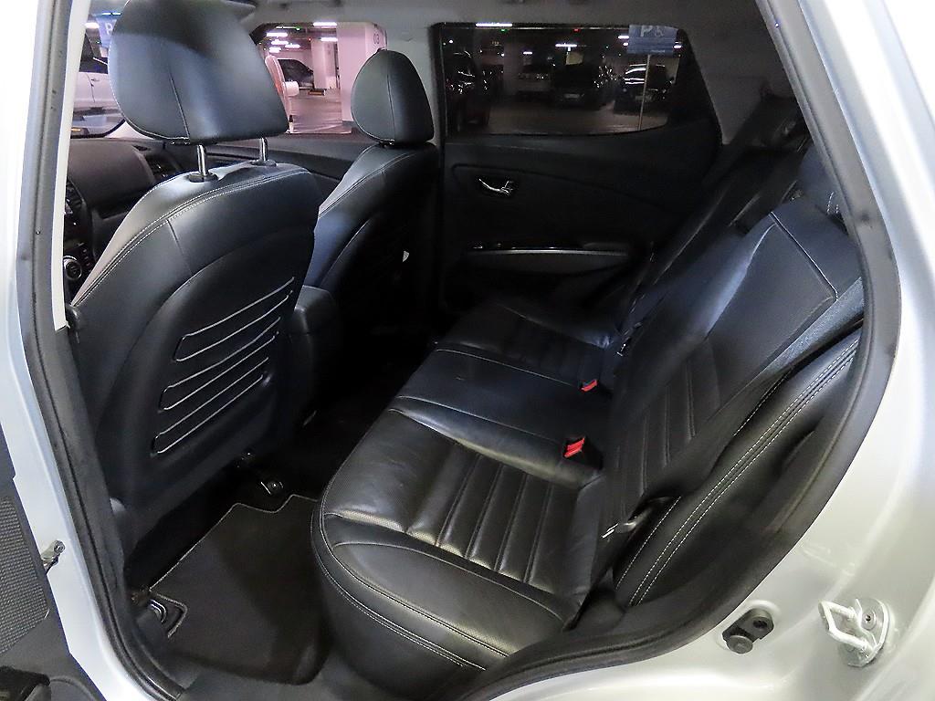 Ssangyong Tivoli - Vista 7