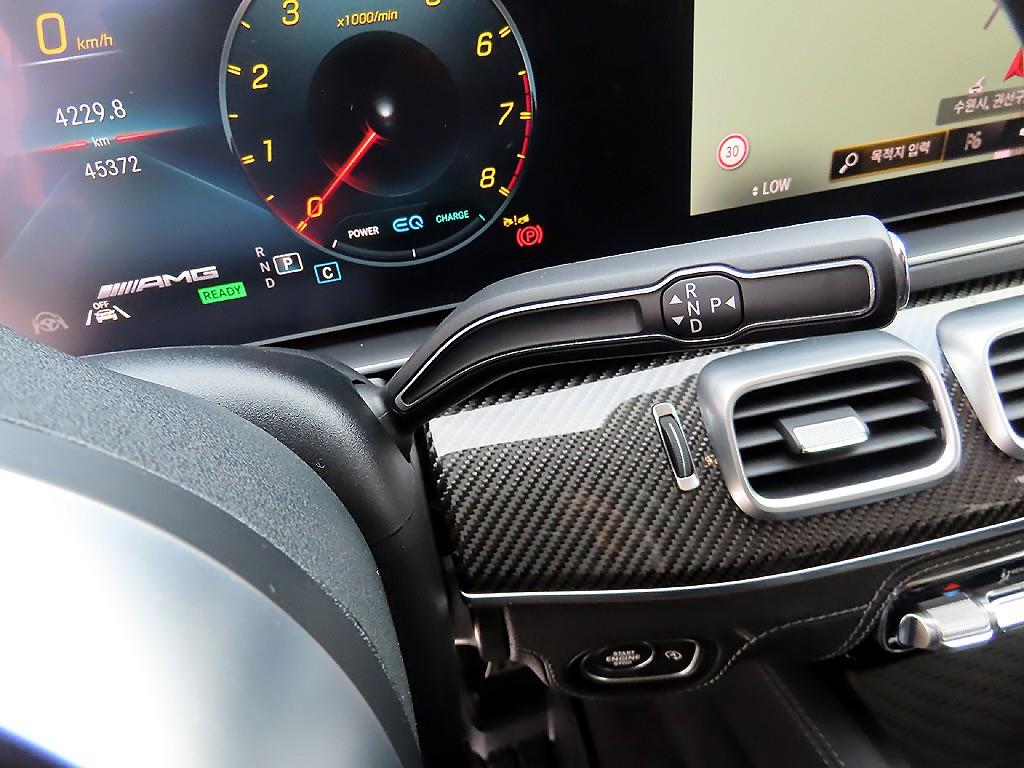 Mercedes Benz GLE Class - Vista 11