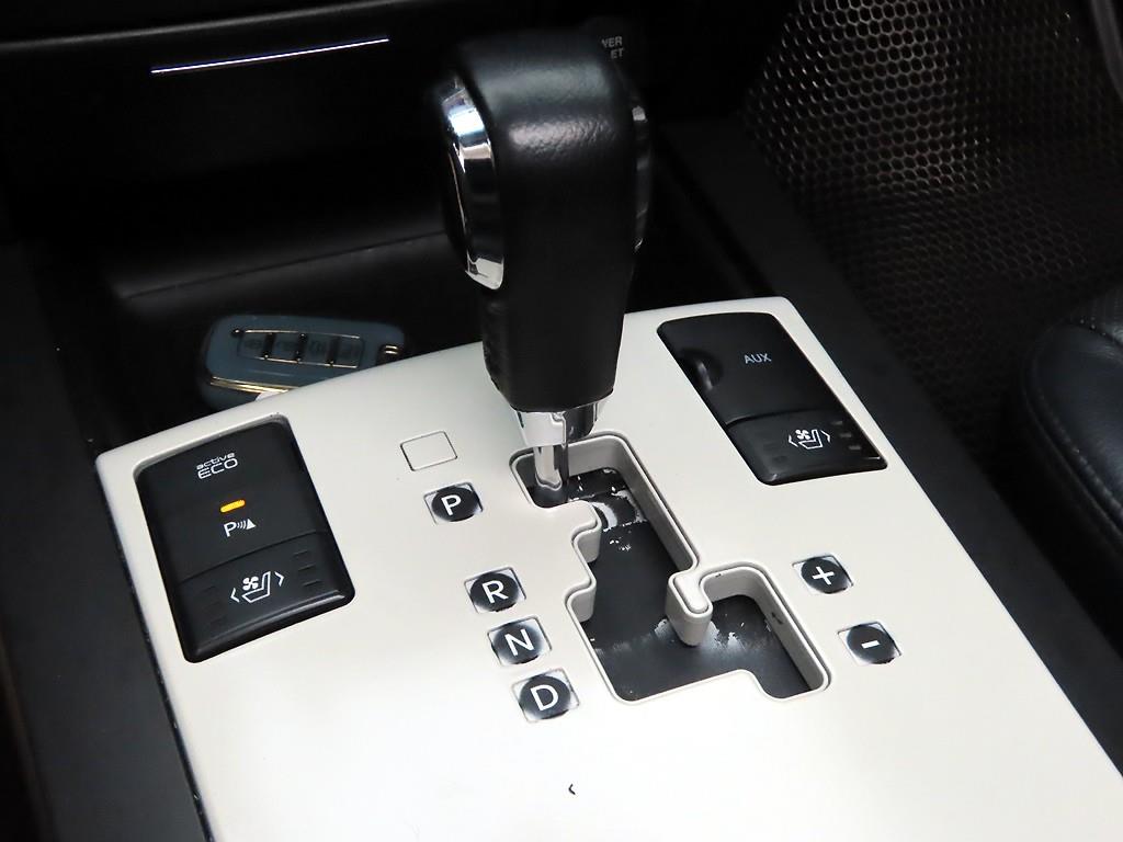 KIA Mohave - Vista 10