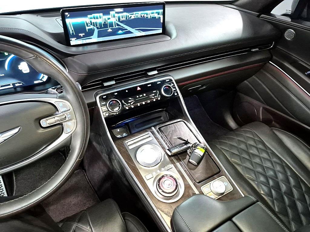 Genesis GV80 - Vista 10