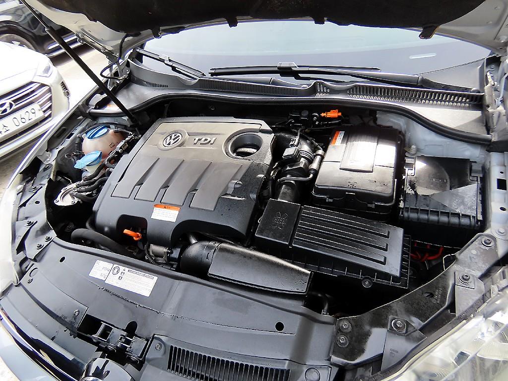 Volkswagen Golf 2011 Plateado - Importación desde Corea - HF Imports Iquique - Foto 19