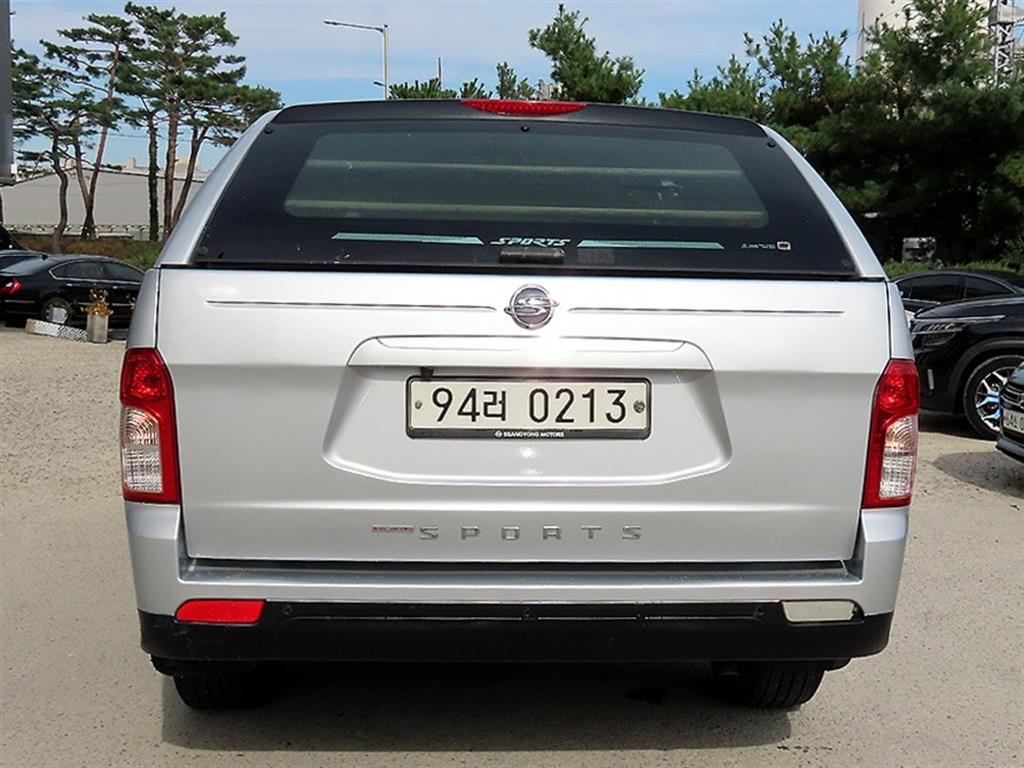 Ssangyong Korando - Vista 4
