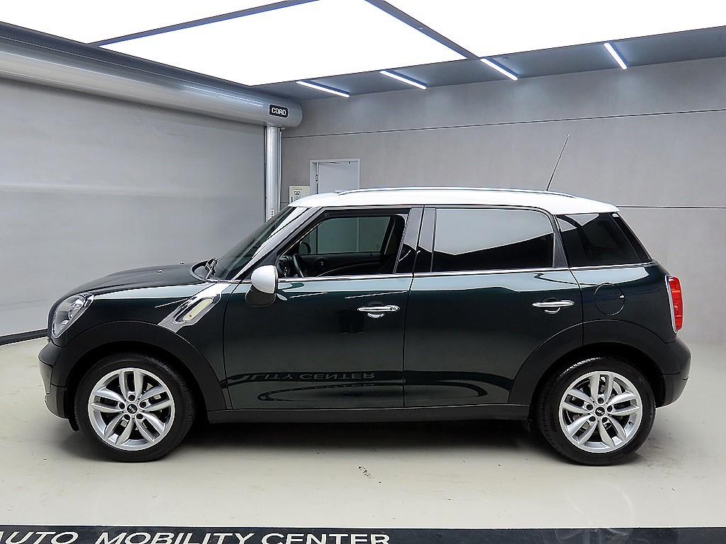 Mini Countryman - Vista 4