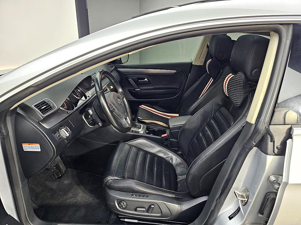 Volkswagen CC - Vista 8