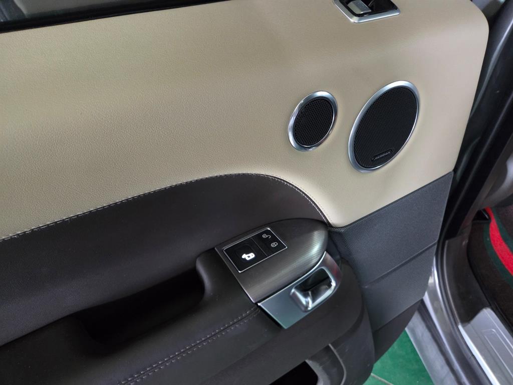 Land Rover Range Rover Sports 2019 Gris - Importación desde Corea - HF Imports Iquique - Foto 15