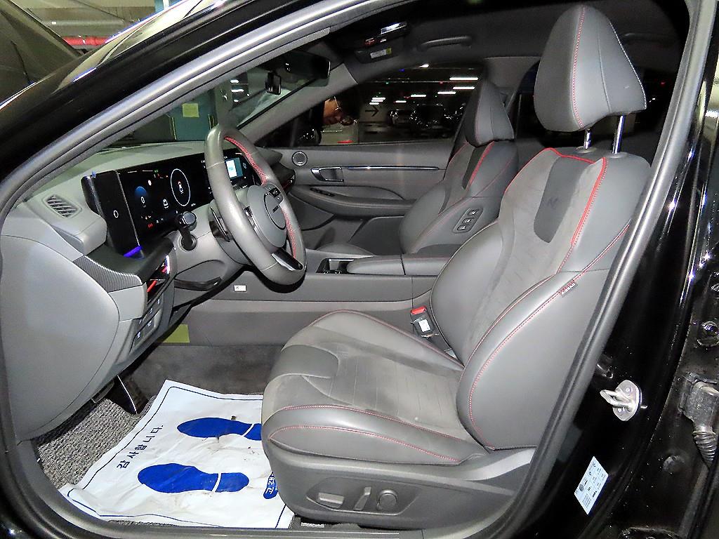 HYUNDAI Sonata - Vista 6